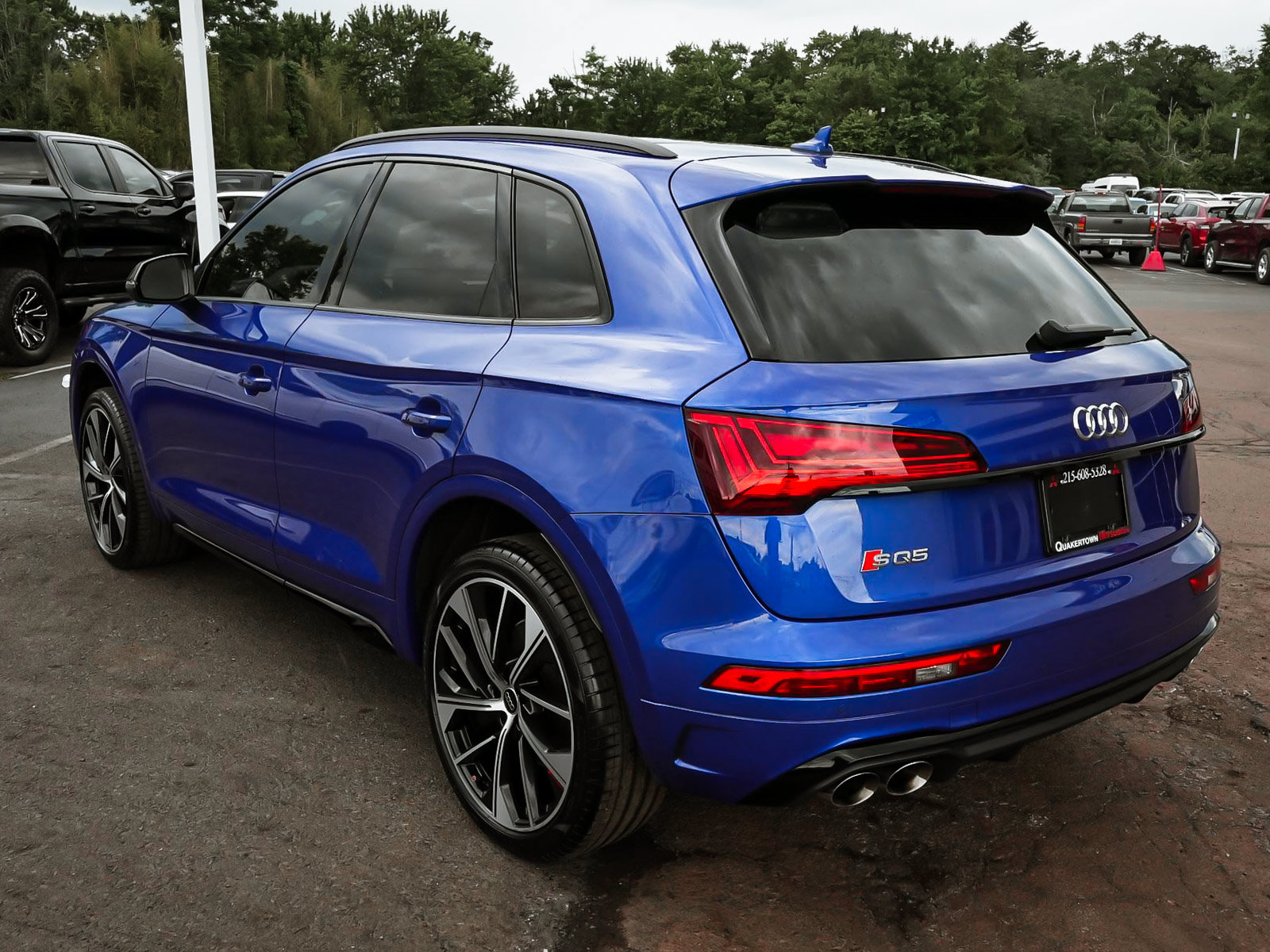 Used 2023 Audi SQ5 Premium Plus w/ Premium Plus Package AWD/4WD image 4