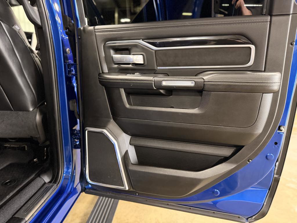Used 2019 RAM 2500 Laramie image 39