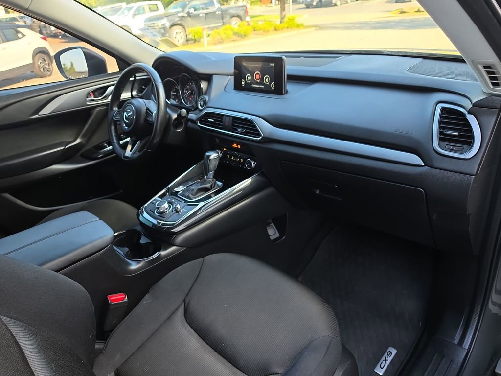 Used 2018 MAZDA CX-9 Sport image 31