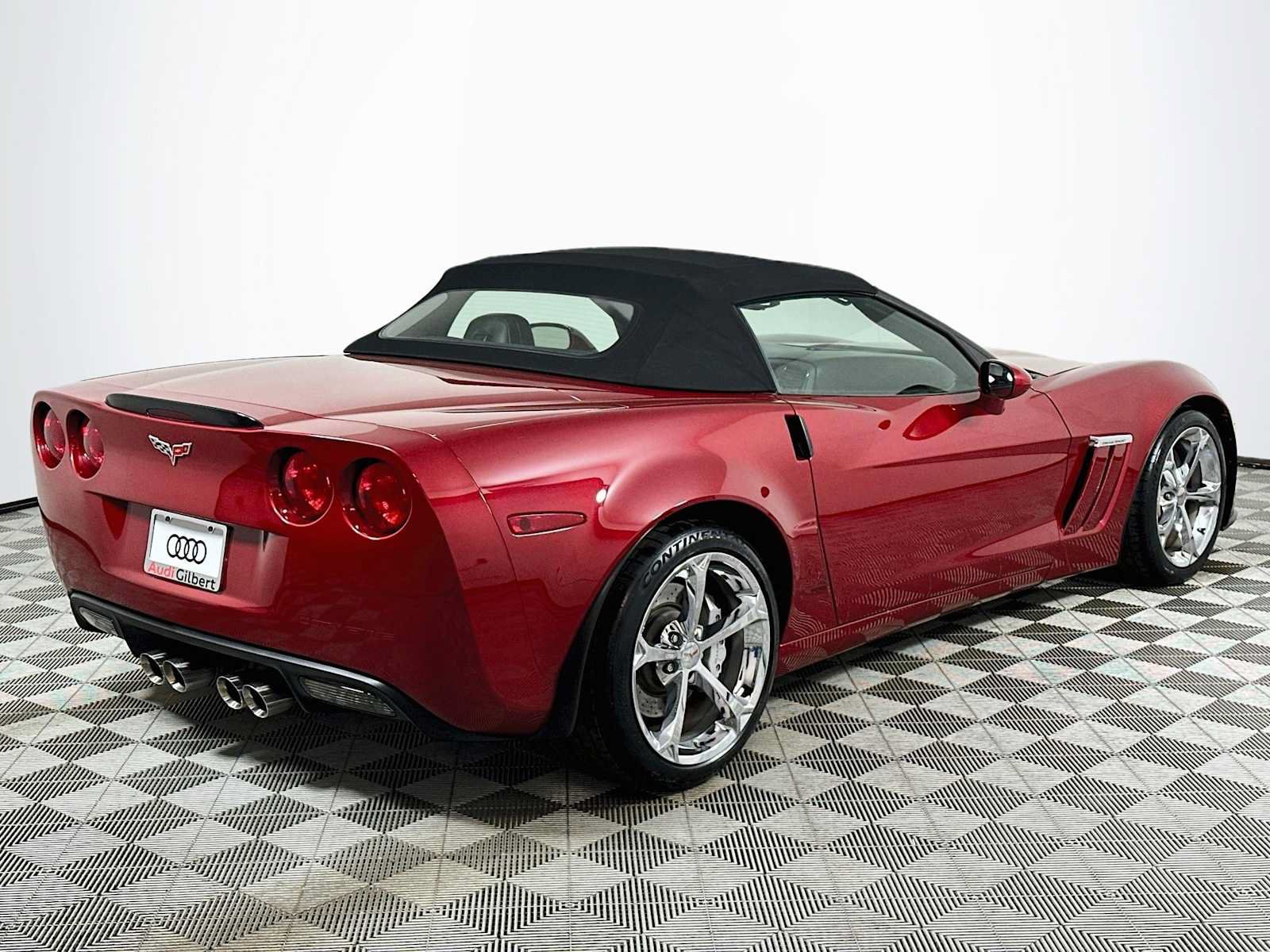 Used 2012 Chevrolet Corvette Grand Sport w/ 3LT Preferred Equipment Group RWD image 7