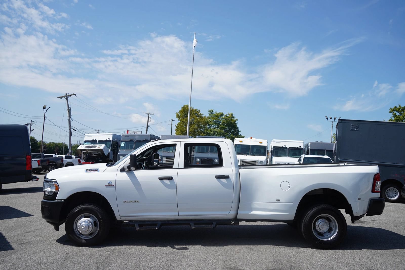 Used 2021 RAM 3500 Tradesman AWD/4WD image 6