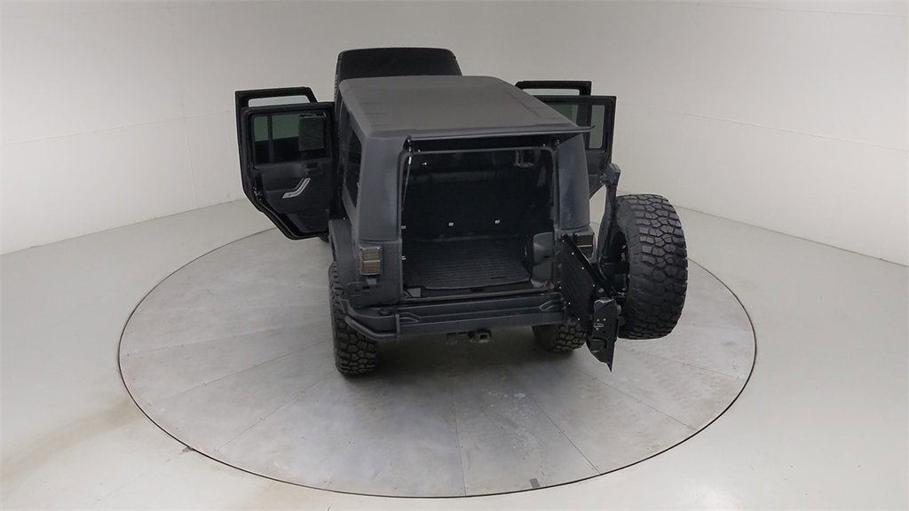 Used 2014 Jeep Wrangler Unlimited Rubicon w/ Connectivity Group image 49