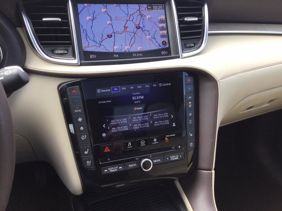 Used 2019 INFINITI QX50 Essential w/ Sensory Package image 15