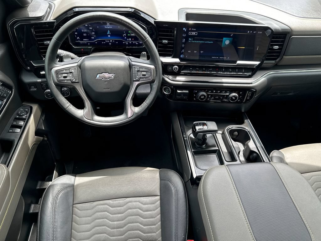 Used 2023 Chevrolet Silverado 1500 ZR2 w/ Technology Package AWD/4WD image 15