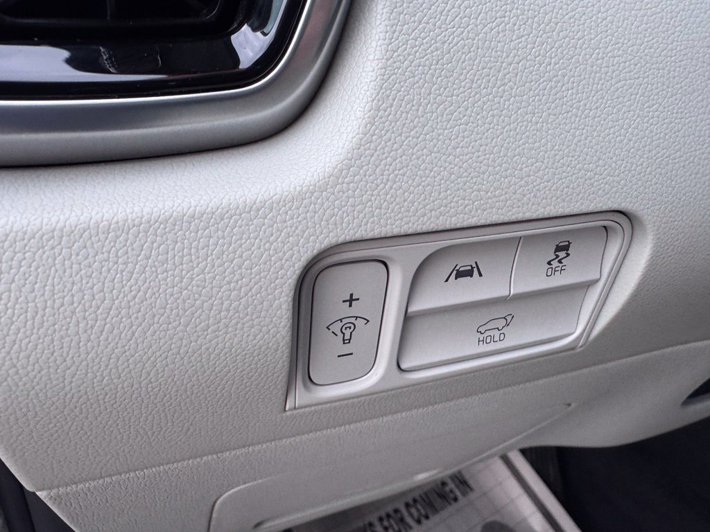 Used 2022 Kia Sorento SX FWD image 16