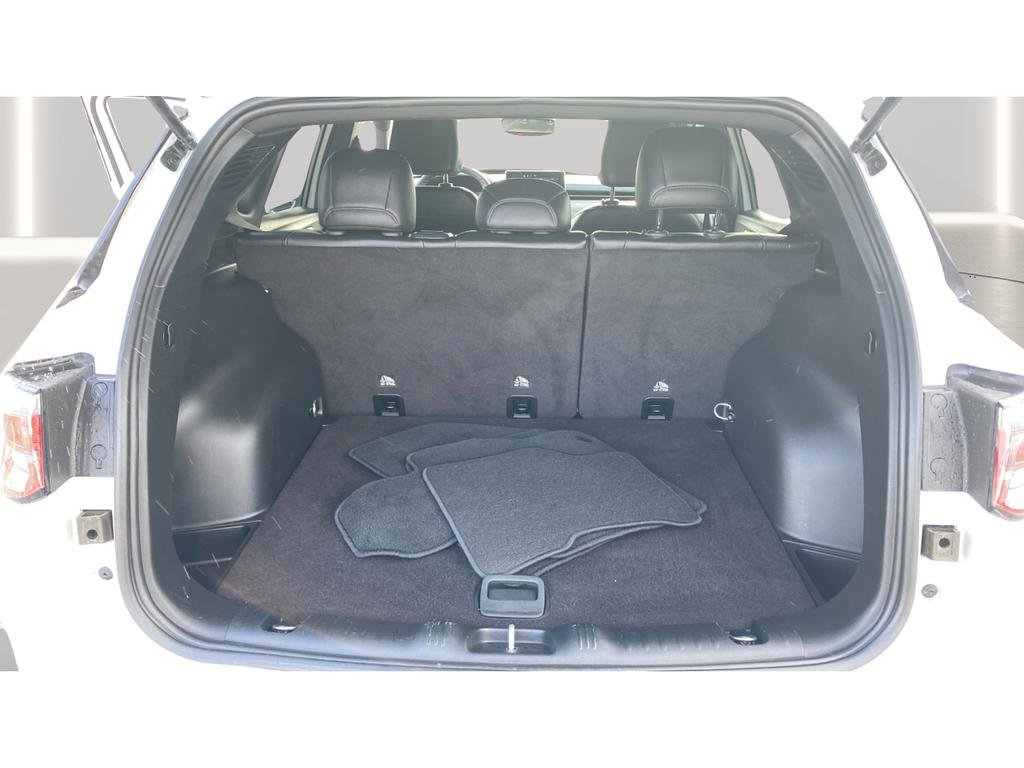 Used 2024 Jeep Compass Latitude image 24