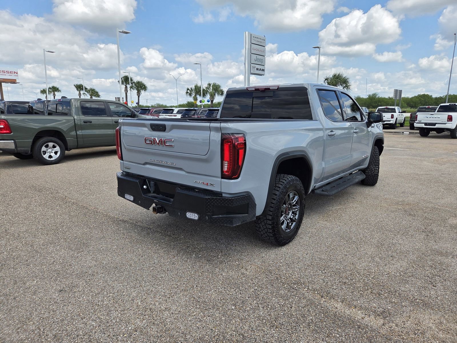 Used 2024 GMC Sierra 1500 AT4X AWD/4WD image 10