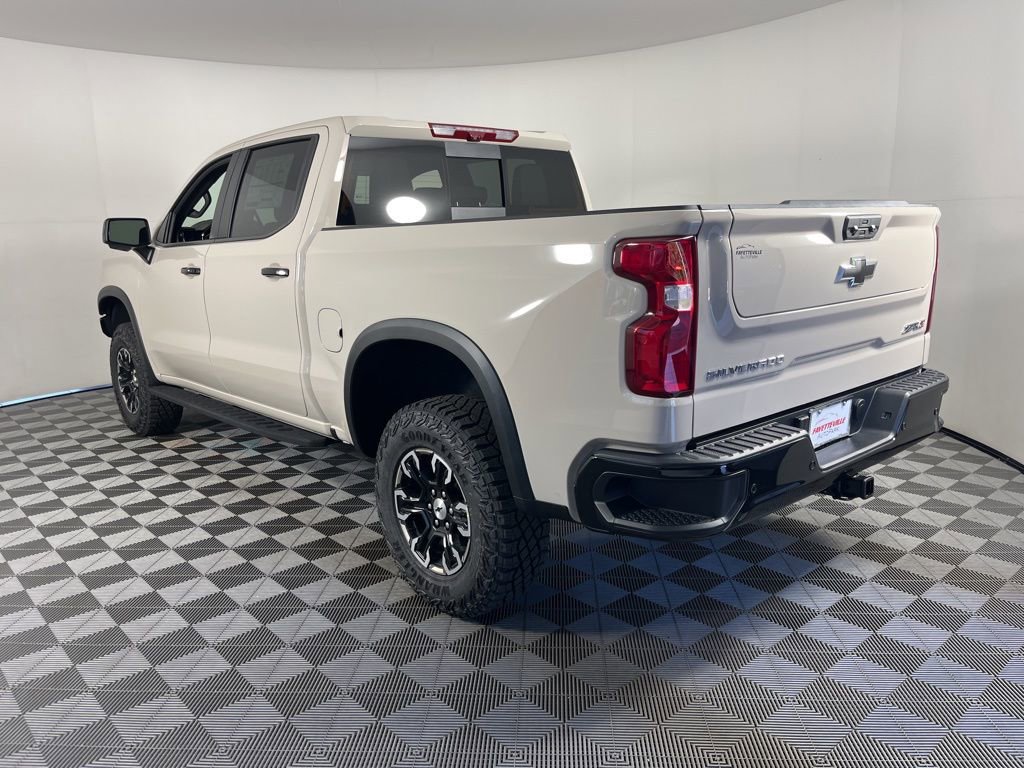 New 2026 Chevrolet Silverado 1500 ZR2 image 3