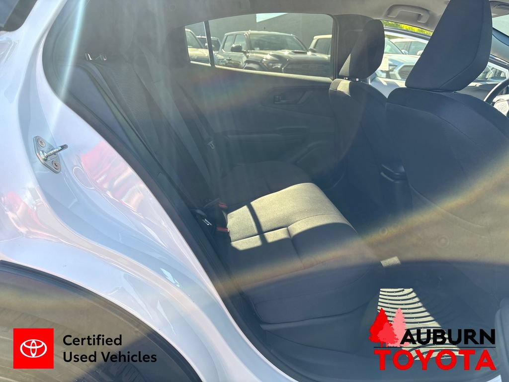 Certified 2024 Toyota Prius LE FWD image 21