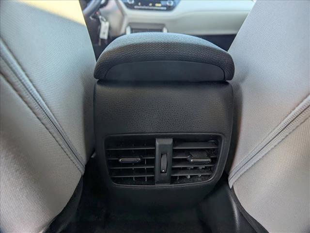 Used 2024 Toyota Corolla Cross L image 20