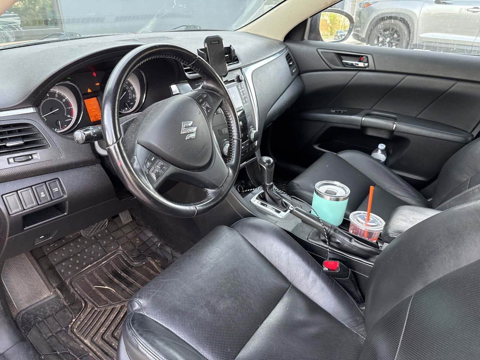 Used 2012 Suzuki Kizashi SE image 14