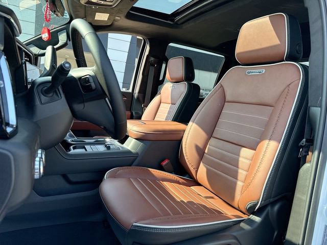 New 2026 GMC Sierra 3500 Denali Ultimate AWD/4WD image 11