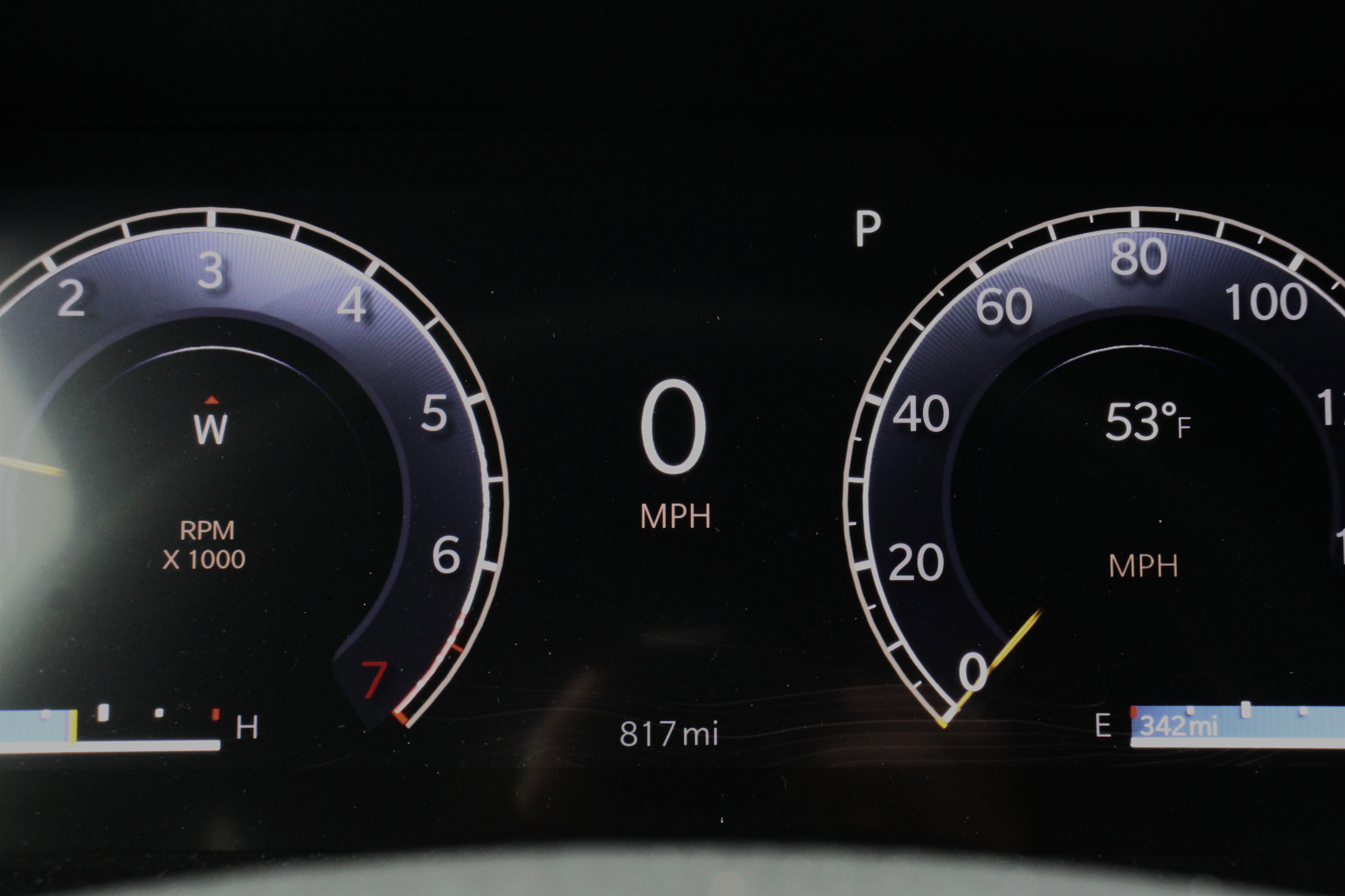 New 2025 Jeep Grand Cherokee Laredo w/ MOPAR Finishing Package image 13