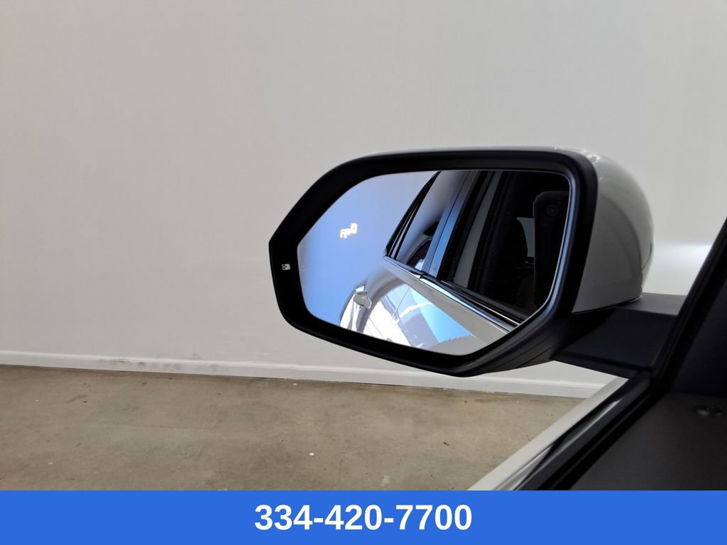 Used 2025 Volkswagen Atlas Cross Sport SE image 22