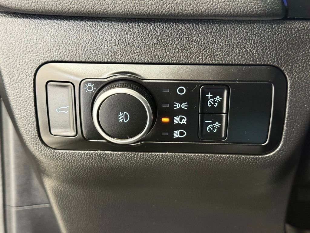 Used 2024 Ford Escape Platinum AWD/4WD image 35