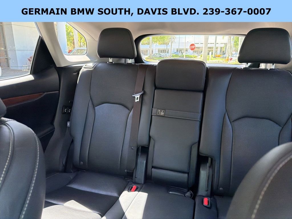 Used 2022 Lexus RX 350L Premium w/ Premium Package image 29