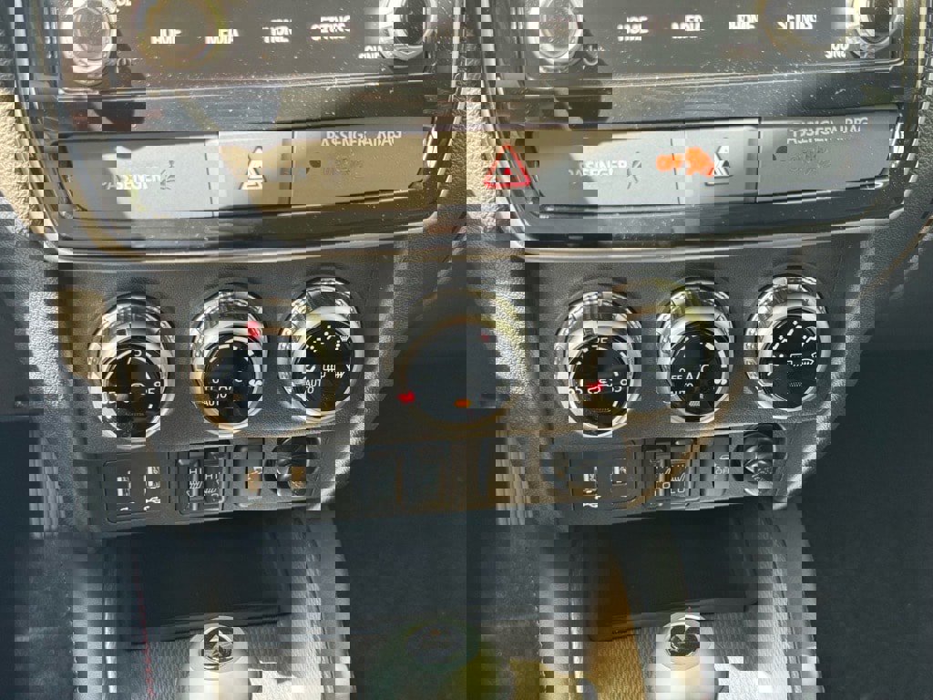 New 2025 Mitsubishi Outlander Sport LE image 29