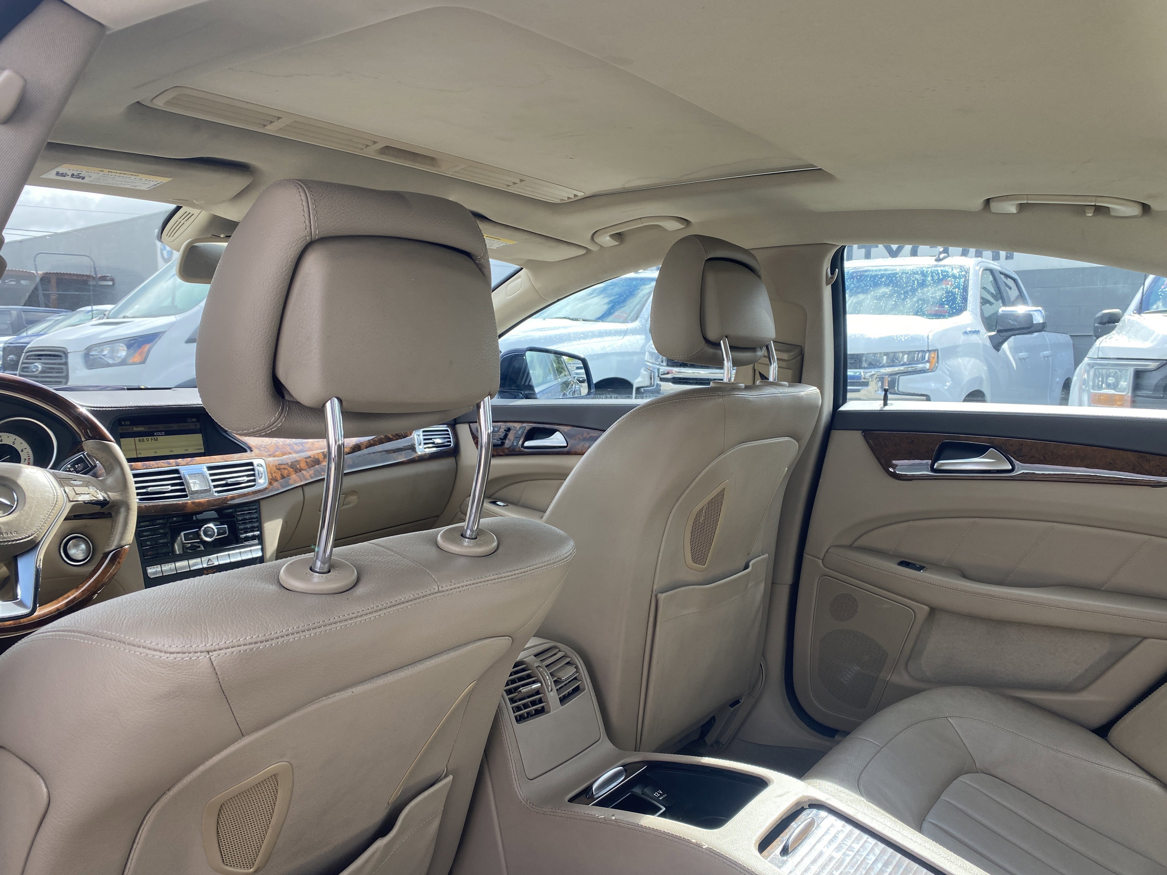 Used 2012 Mercedes-Benz CLS 550 image 17