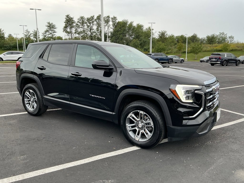 Used 2026 GMC Terrain Elevation AWD/4WD image 13