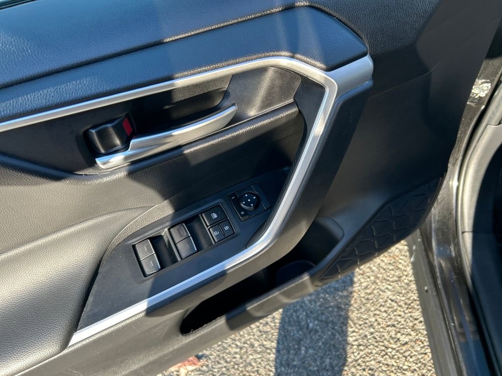 Used 2024 Toyota RAV4 XLE image 14