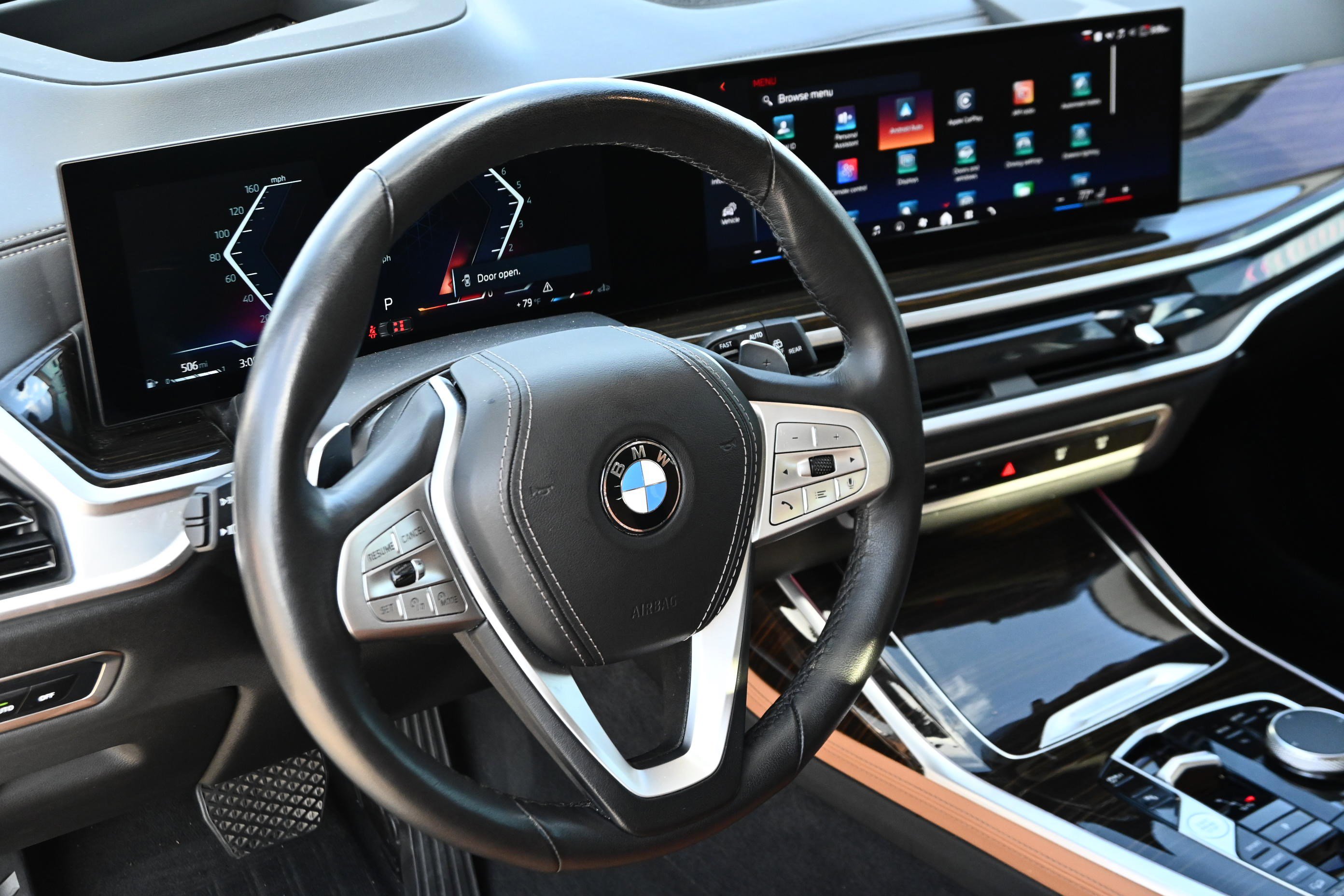 Certified 2024 BMW X7 xDrive40i w/ Premium Package image 12