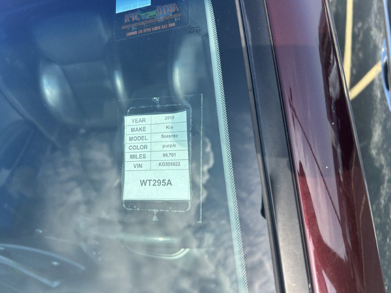 Used 2019 Kia Sorento EX AWD/4WD image 26