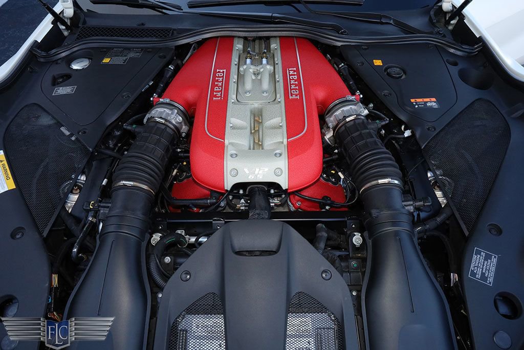 Used 2020 Ferrari 812 Superfast image 36
