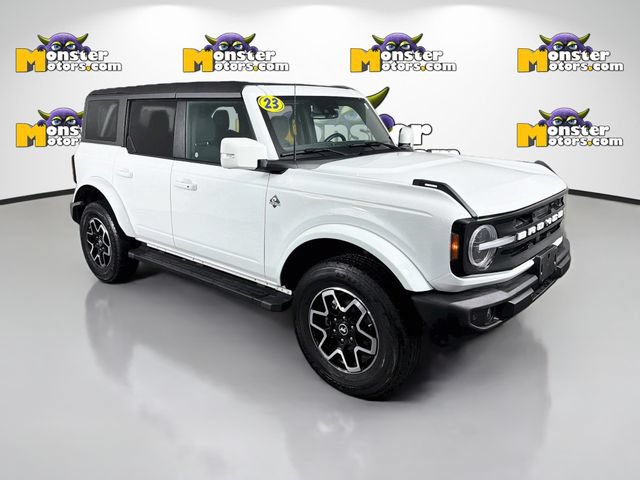 Used 2023 Ford Bronco Outer Banks AWD/4WD image 3