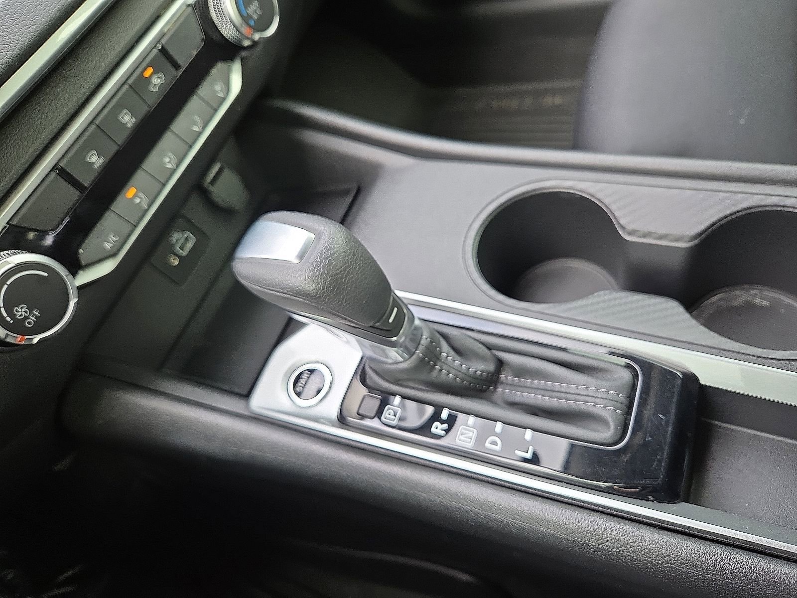 Used 2024 Nissan Altima 2.5 S image 25