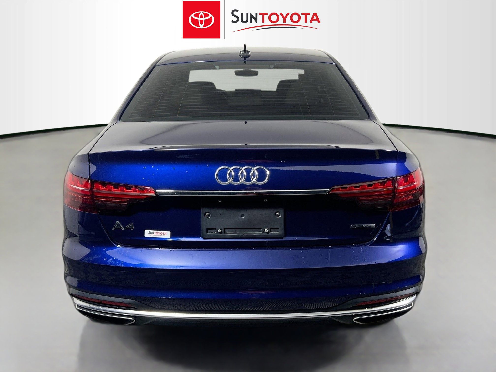 Used 2022 Audi A4 2.0T Premium w/ 18" Wheel Package image 5