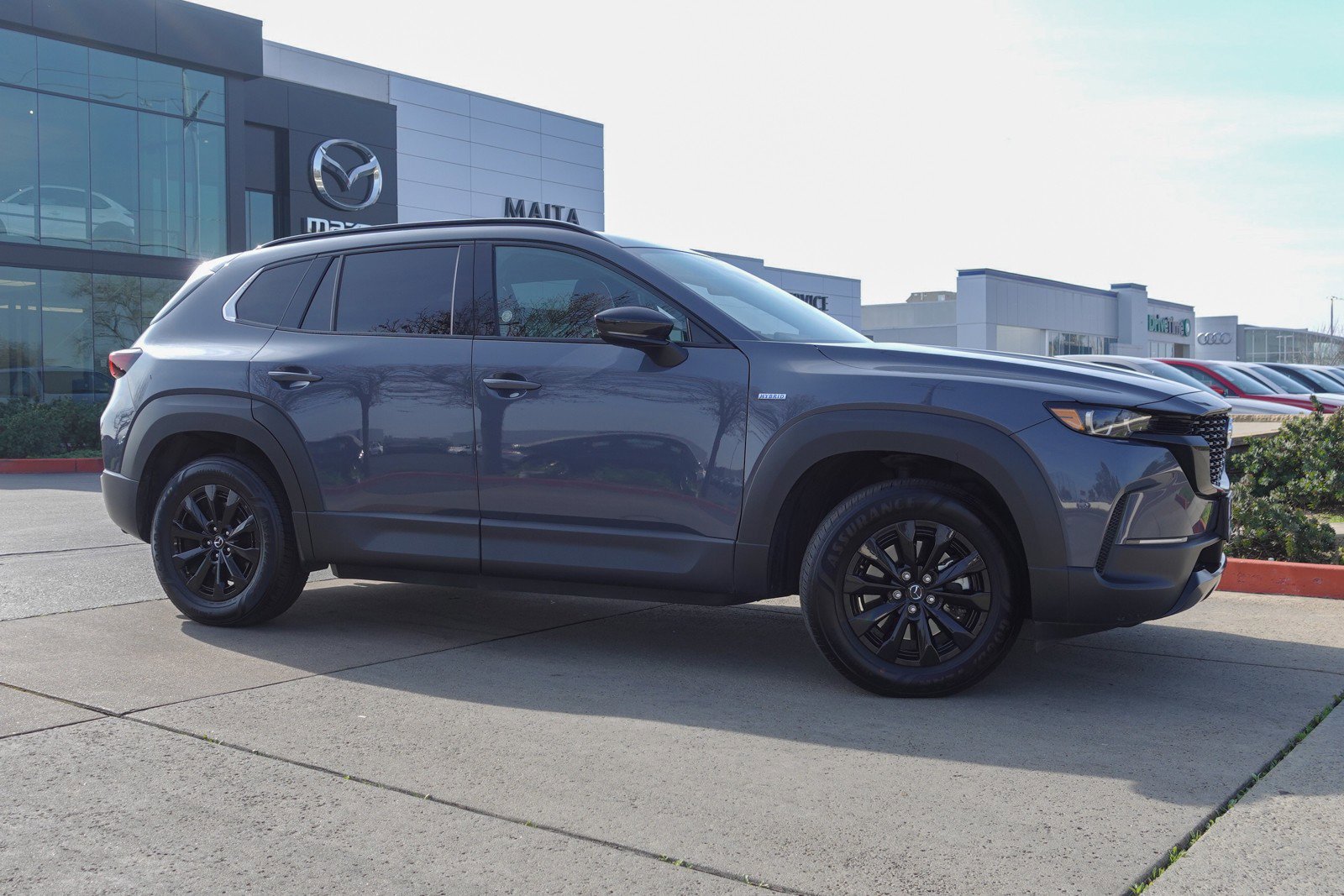 Certified 2025 MAZDA CX-50 AWD 2.5 Hybrid w/ Premium Pkg image 4