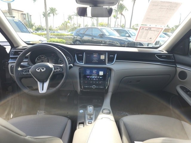 Used 2025 INFINITI QX50 Luxe image 24