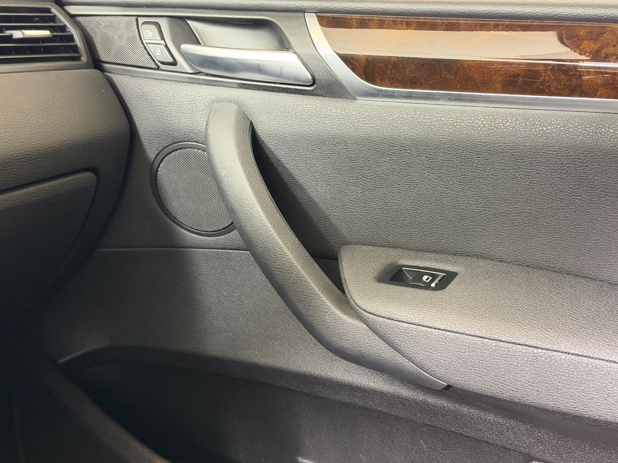 Used 2017 BMW X3 xDrive28i image 25