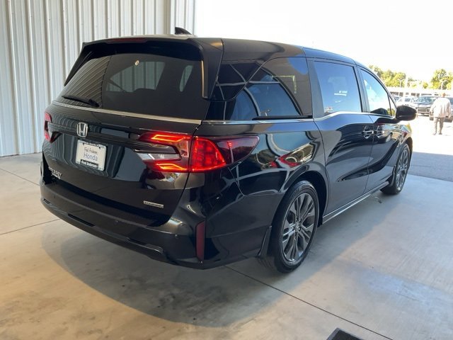 New 2026 Honda Odyssey Touring image 26