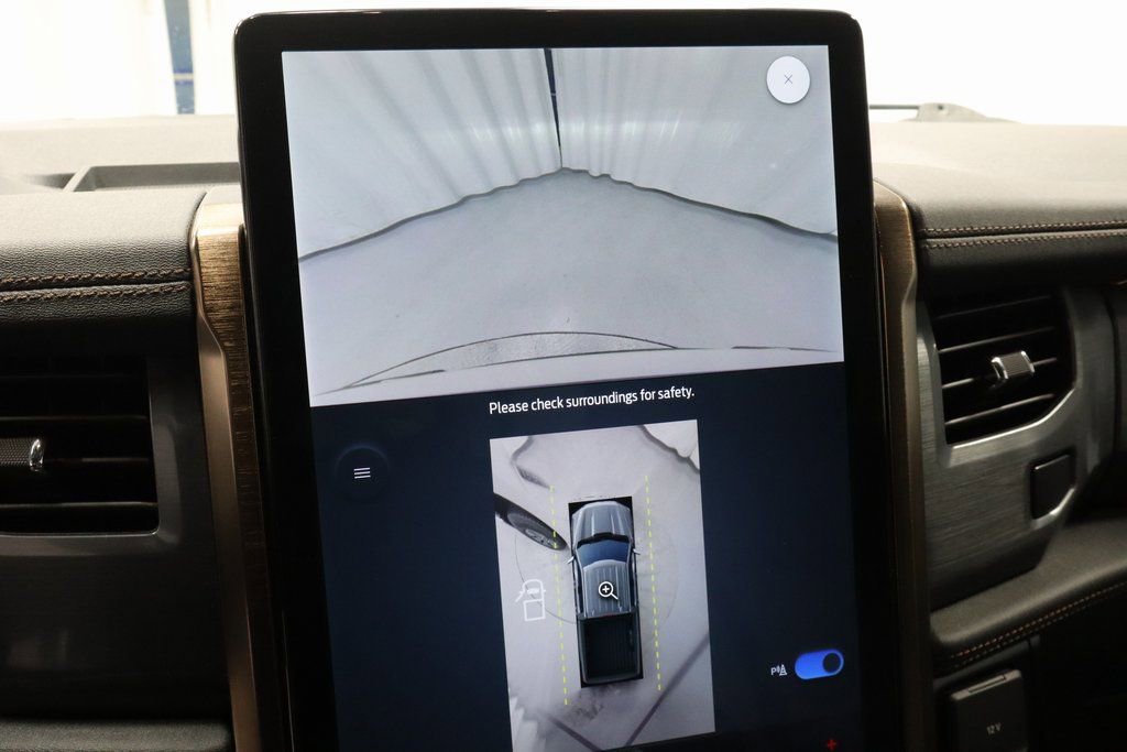 Certified 2023 Ford F150 Lightning Lariat image 3