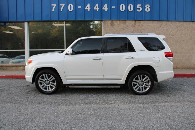 Used 2011 Toyota 4Runner Limited image 29