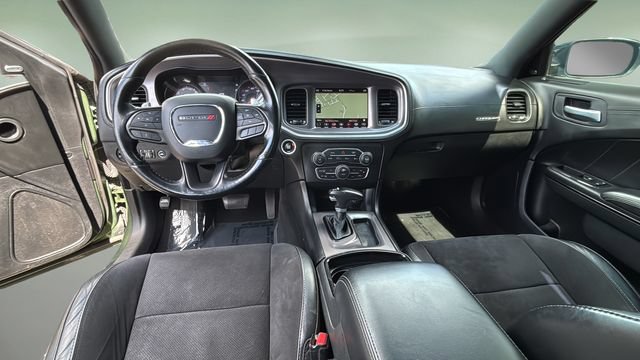 Used 2022 Dodge Charger R/T w/ Plus Group RWD image 16