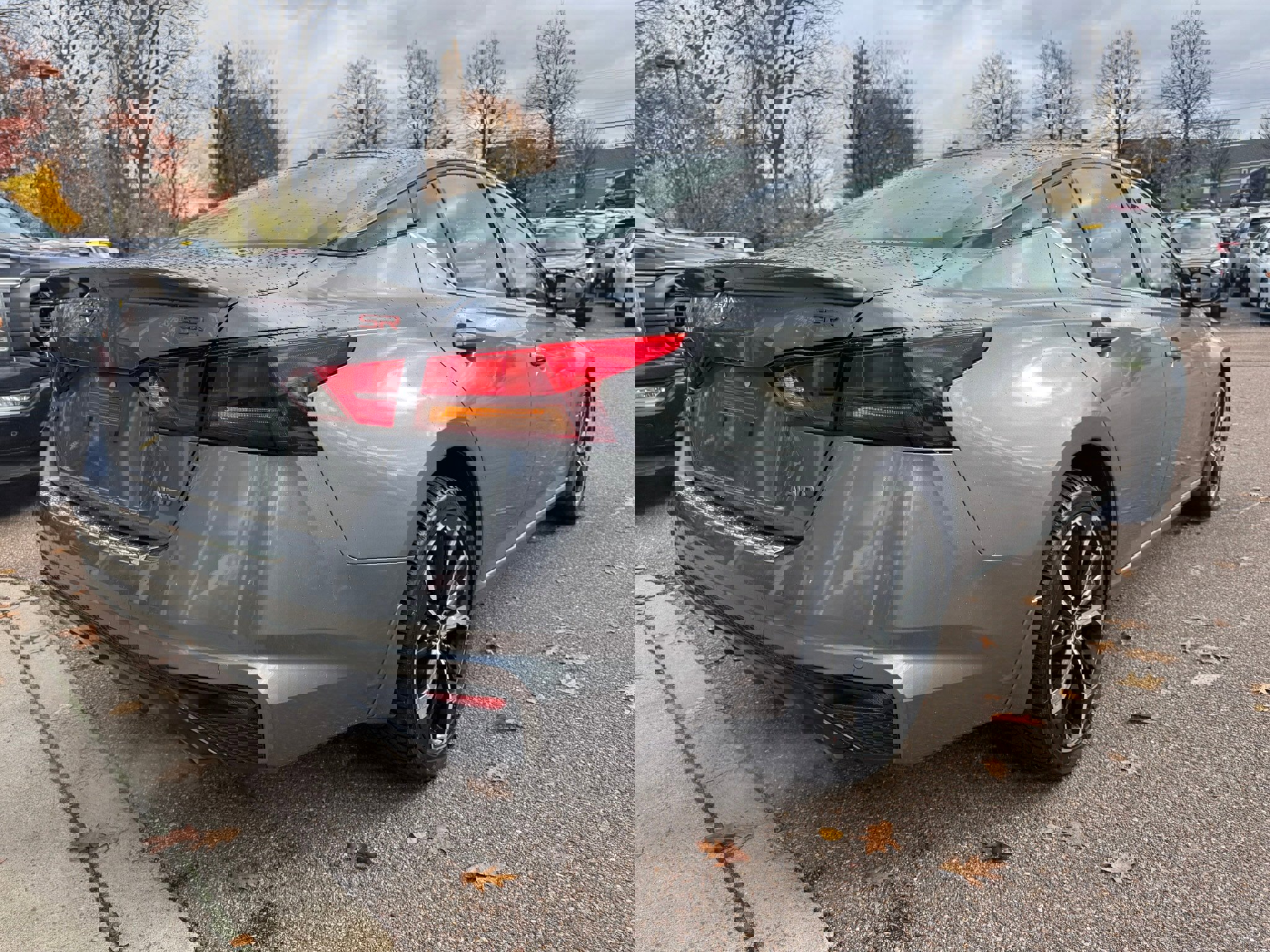 Used 2023 Nissan Altima 2.5 SR w/ SR Premium Package image 7