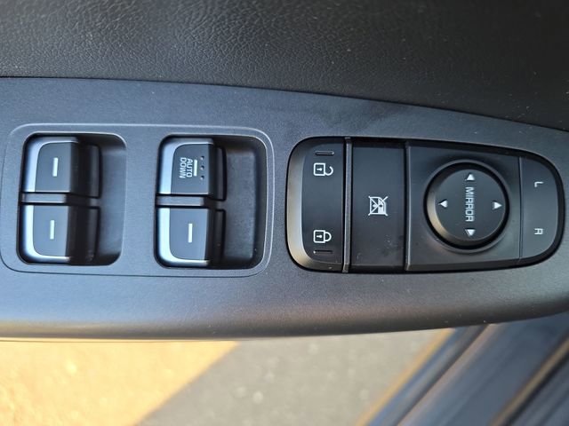 Used 2018 Kia Sportage LX image 38