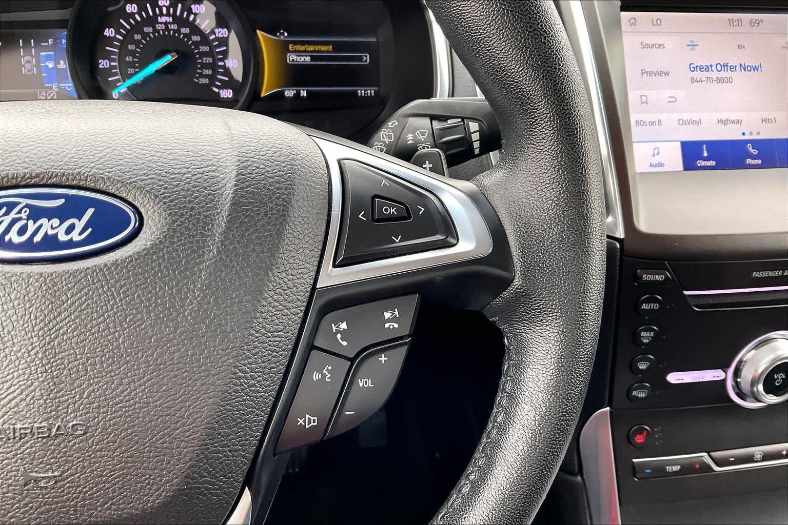 Used 2019 Ford Edge Titanium AWD/4WD image 24