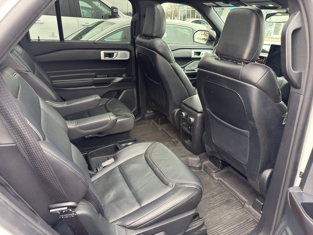 Used 2020 Ford Explorer ST w/ ST Street Pack image 5