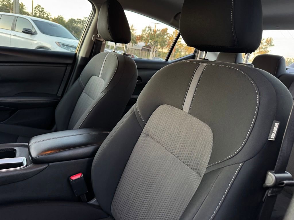 Used 2024 Nissan Sentra SV image 36