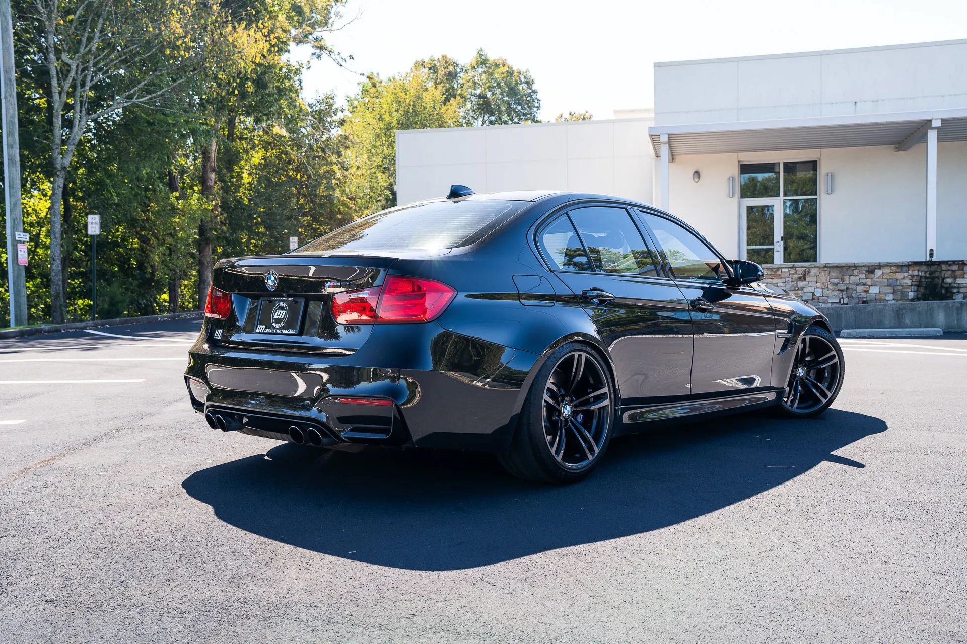 Used 2015 BMW M3 RWD image 2