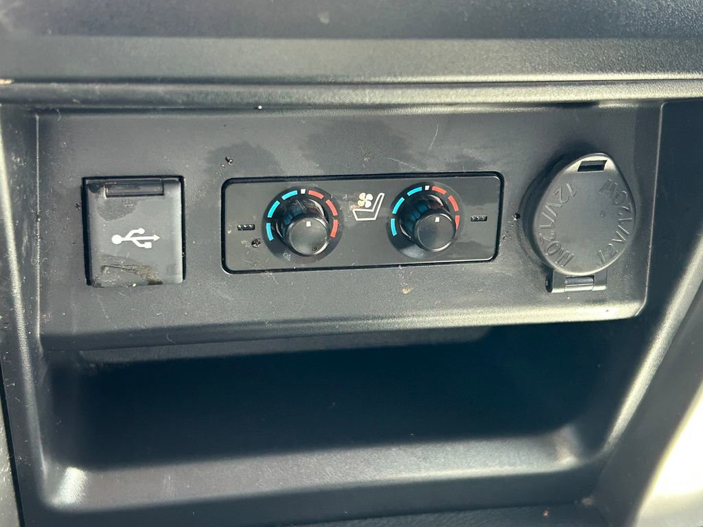 Used 2023 Toyota 4Runner Limited image 33