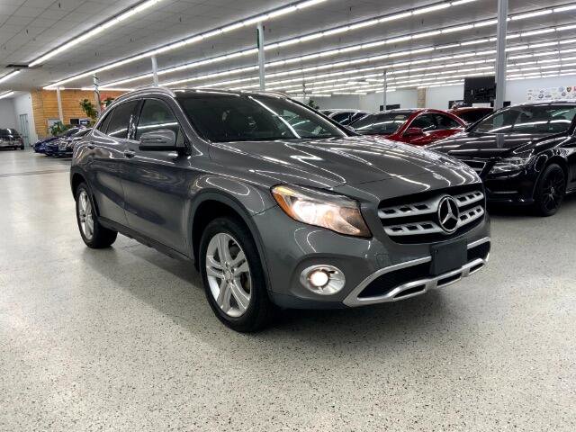 Used 2018 Mercedes-Benz GLA 250 4MATIC image 4