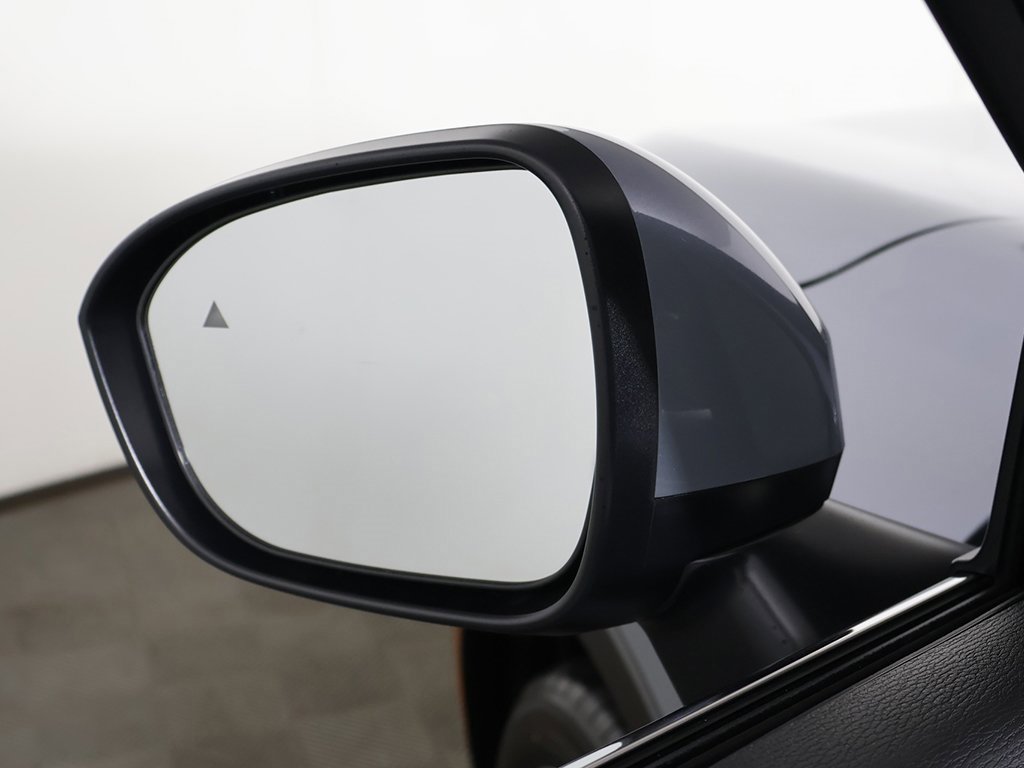 New 2025 Mitsubishi Outlander SEL image 40