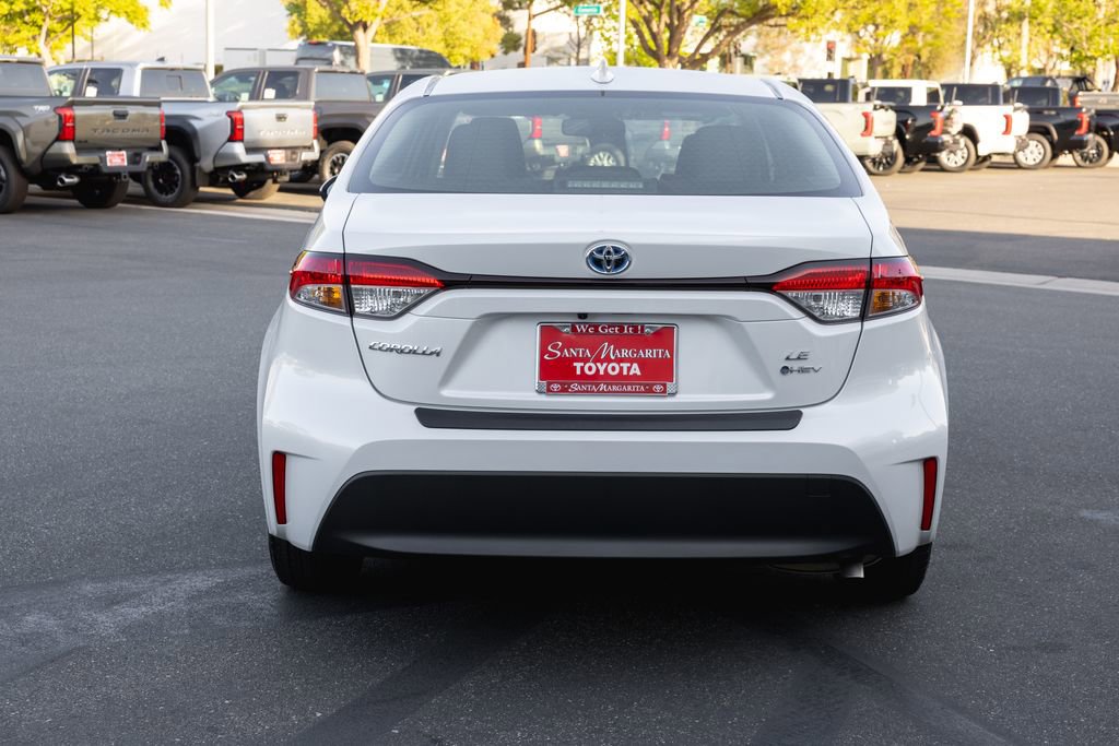 Certified 2025 Toyota Corolla LE w/ Convenience Package image 6