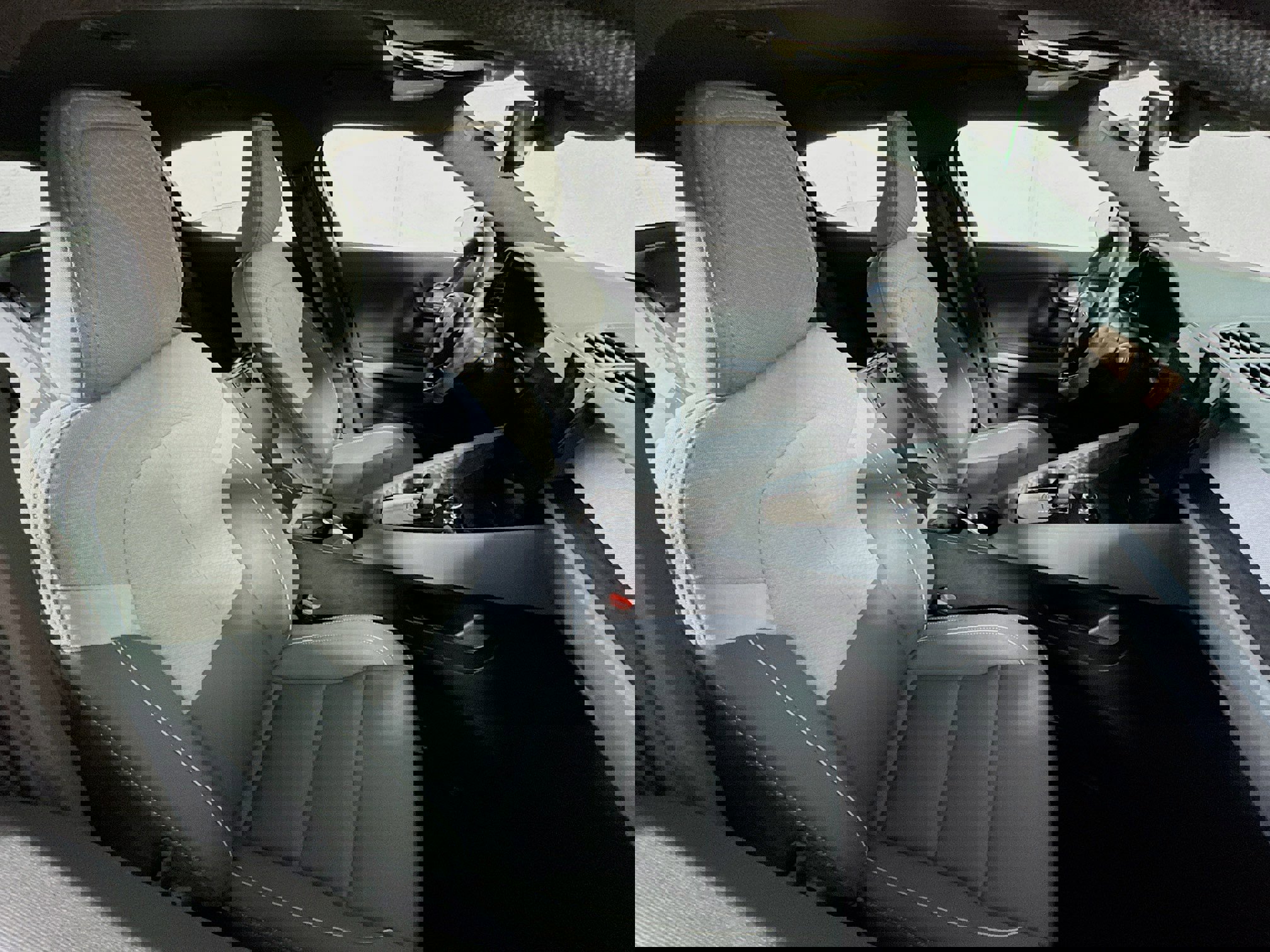 Used 2023 Polestar Polestar 2 image 26