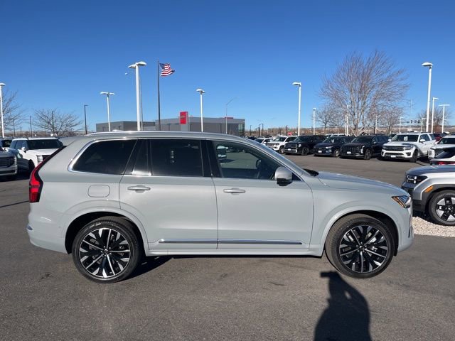 New 2026 Volvo XC90 T8 Plus w/ Protection Package Premier AWD/4WD image 8