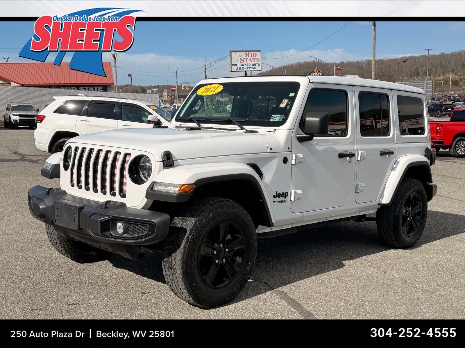 Used 2021 Jeep Wrangler Unlimited Sahara image 1